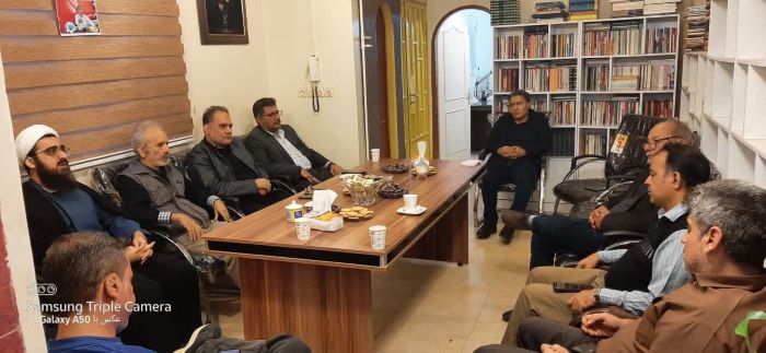 لاری زاده: مرگ رفیق ما خواهد بود اگر... لاری زاده: مرگ رفیق ما خواهد بود اگر...