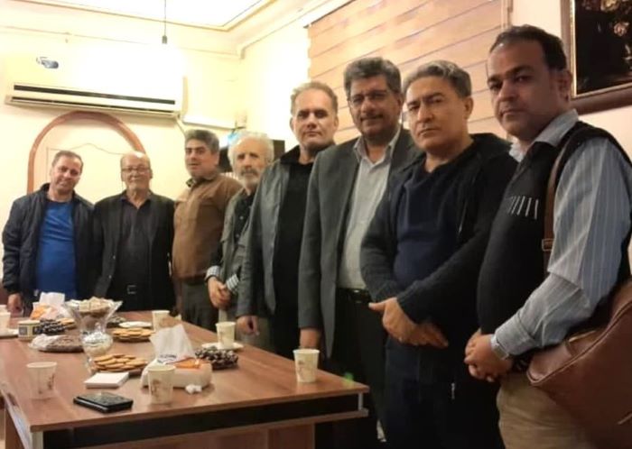 لاری زاده: مرگ رفیق ما خواهد بود اگر... لاری زاده: مرگ رفیق ما خواهد بود اگر...