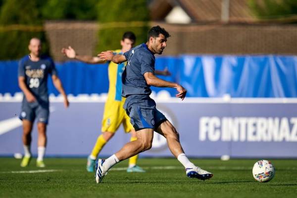 اینزاگی: باید درباره طارمی تصمیم بگیرم