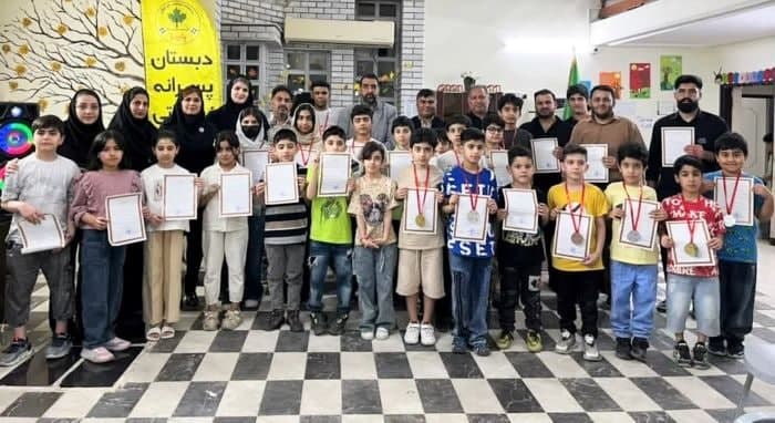 پیکارهای شطرنج برق آسا برترین ها را شناخت پیکارهای شطرنج برق آسا برترین ها را شناخت