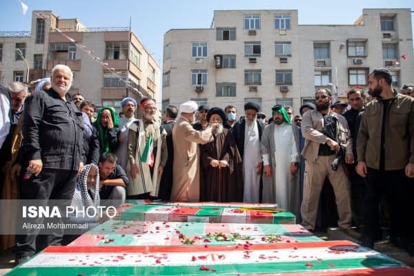 تشییع پیکر ۷ شهید تجاوز رژیم صهیونیستی/ اهواز  