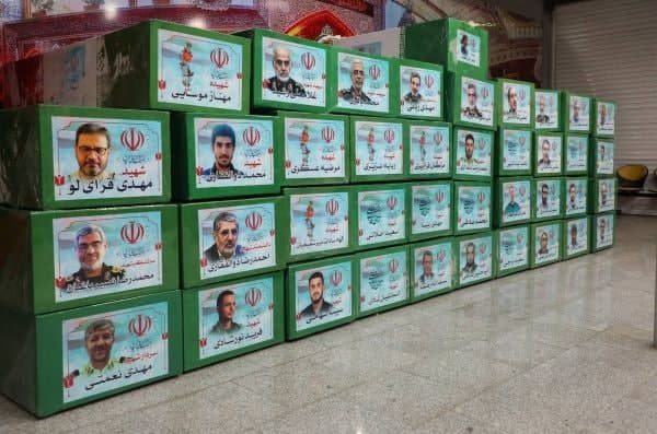 بدرقه باشکوه سرداران و دانشمندان شهید 