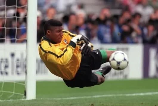 دروازه‌بان افسانه‌ای نیجریه درگذشت!