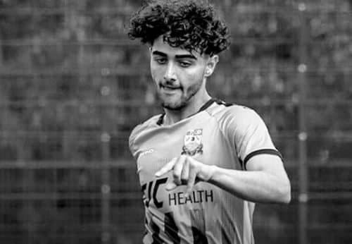 فوتبالیست جوان ایرانی در انگلیس درگذشت فوتبالیست جوان ایرانی در انگلیس درگذشت