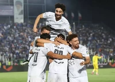 استقلال دو بار از جدی ضربه خورد!