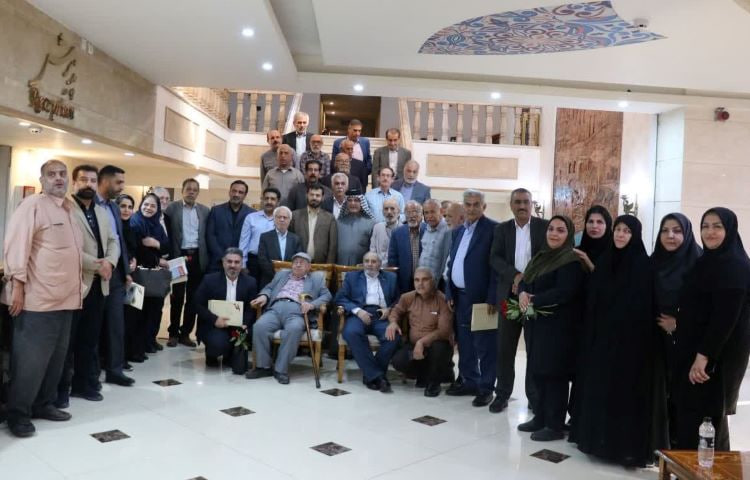 برگزاری آیین نکوداشت پیشکسوتان مطبوعات خوزستان/قلمهایی که هنوز مینویسند برگزاری آیین نکوداشت پیشکسوتان مطبوعات خوزستان/قلمهایی که هنوز مینویسند