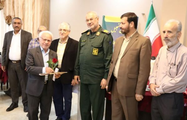 برگزاری آیین نکوداشت پیشکسوتان مطبوعات خوزستان/قلمهایی که هنوز مینویسند برگزاری آیین نکوداشت پیشکسوتان مطبوعات خوزستان/قلمهایی که هنوز مینویسند