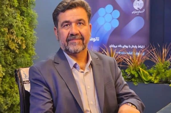 ۵۰۰۰ دقیقه گفت‌وگوی رایگان برای مشترکان تلفن 