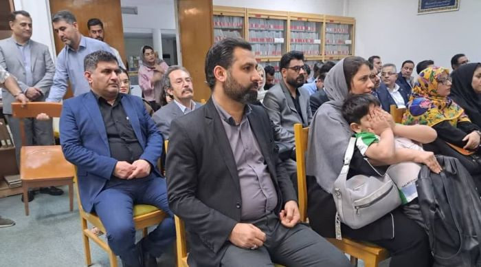 شبی که شعر در شبنشینی واژهها جوانه زد شبی که شعر در شبنشینی واژهها جوانه زد