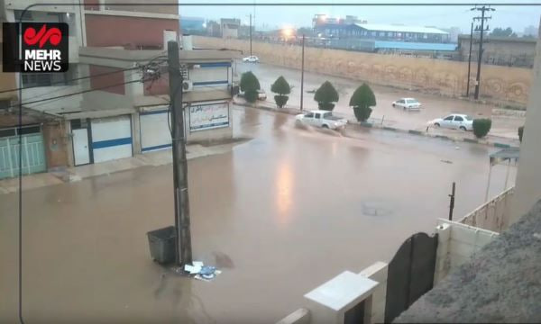 جای خالی ستاد بحران در پگاه بارانی اهواز