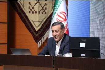 معاون رییس جمهور یا ستادهای سیاسی؟