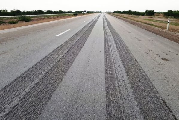 آزاد راه اهواز- بندرماهشهر(خلیج فارس) به کتاب گینس می رود!؟ آزاد راه اهواز- بندرماهشهر(خلیج فارس) به کتاب گینس می رود!؟