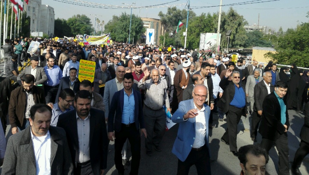 راه پيمايي حمایت از اقتدار و امنیت کشور در اهواز