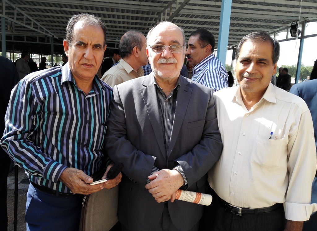 زنده یاد رضا رشیدی نسب در کنار استاد شاه غلام دهکردی و سعید سعودی