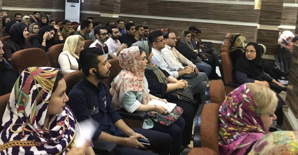 سه شنبه های مهربان با هرمز علی پور